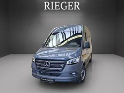 Grau Gebraucht 2024 Mercedes Sprinter Van | 35.998 € (Superpreis)