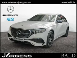 Weiß Gebraucht 2024 Mercedes E220 AMG Limousine | 50.880 € (Guter Preis)