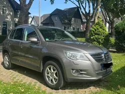 Grau Gebraucht 2009 VW Tiguan Sport SUV | 6.000 € (Superpreis)