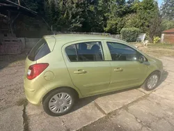 Grün Gebraucht 2007 Opel Corsa Edition Limousine | 2.999 € (Fairer Preis)