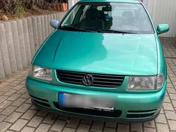 Grün Gebraucht 1997 VW Polo Kleinwagen | 2.200 € (Fairer Preis)