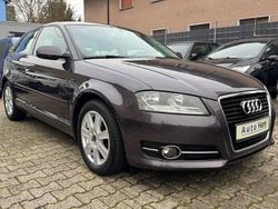 Violett Gebraucht 2011 Audi A3 Ambiente Limousine | 6.900 € (Guter Preis)