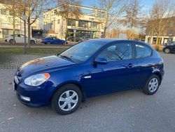 Blau Gebraucht 2007 Hyundai Accent Kleinwagen | 2.950 €