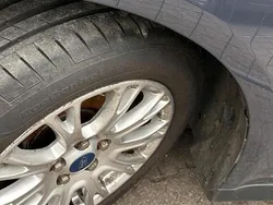 Grau Gebraucht 2011 Ford C-MAX Van / Kleinbus | 6.500 € (Teuer)