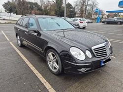 Schwarz Gebraucht 2007 Mercedes E280 Avantgarde Kombi | 3.699 € (Superpreis)