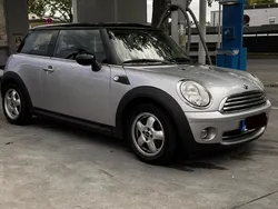 Grau Gebraucht 2007 Mini Cooper Coupé Coupé | 5.000 €
