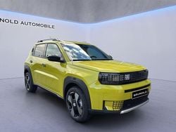 Gelb Neu 2025 Fiat Grande Panda La Prima Kleinwagen | 29.900 € (Teuer)