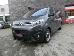 Grau Gebraucht 2023 Citroën e-Jumpy Van / Kleinbus | 41.708 €