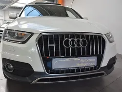 Weiß Gebraucht 2012 Audi Q3 Comfort SUV | 11.880 € (Fairer Preis)