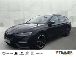 Schwarz Gebraucht 2021 Skoda Octavia RS Kombi | 29.860 € (Fairer Preis)