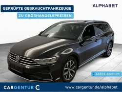 Deep black perleffekt Gebraucht 2021 VW Passat GTE Kombi | 19.390 € (Superpreis)