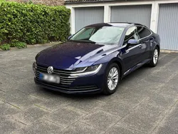 Blau Gebraucht 2017 VW Arteon Limousine | 19.490 € (Etwas zu teuer)