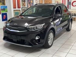Braun Gebraucht 2018 Kia Stonic Vision SUV | 12.990 € (Guter Preis)