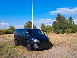 Schwarz Gebraucht 2021 Ford Tourneo Van / Kleinbus | 38.300 € (Fairer Preis)