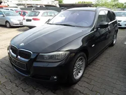 Schwarz Gebraucht 2011 BMW 318 Kombi | 3.999 € (Fairer Preis)