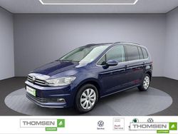 Blau Gebraucht 2021 VW Touran Comfortline Van / Kleinbus | 27.990 € (Etwas zu teuer)