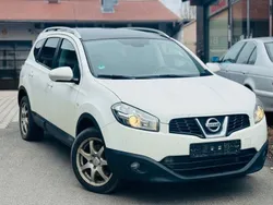 Weiß Gebraucht 2013 Nissan Qashqai +2 Acenta SUV | 5.699 € (Guter Preis)
