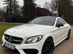 Weiß Gebraucht 2017 Mercedes C180 AMG line Coupé | 20.200 € (Fairer Preis)