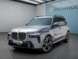 Grau Gebraucht 2024 BMW X7 SUV | 96.349 € (Superpreis)