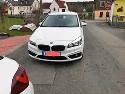 Weiß Gebraucht 2017 BMW 218 Limousine | 8.500 € (Fairer Preis)
