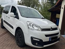 Weiß Gebraucht 2018 Citroën Berlingo PureTech Van / Kleinbus | 11.200 €