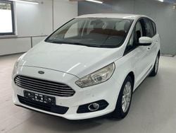 Weiß Gebraucht 2017 Ford S-MAX Trend Van / Kleinbus | 7.990 € (Teuer)