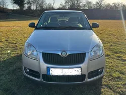 Silber Gebraucht 2008 Skoda Fabia Classic Limousine | 1.250 € (Superpreis)