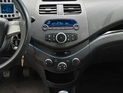 Silber Gebraucht 2010 Chevrolet Spark LS Kleinwagen | 2.790 € (Guter Preis)