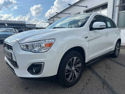 Weiß Gebraucht 2015 Mitsubishi ASX Classic Collection SUV | 10.990 € (Fairer Preis)
