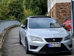 Silber Gebraucht 2016 Cupra Leon Coupé | 16.300 € (Fairer Preis)
