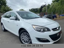 Weiß Gebraucht 2012 Opel Astra Limousine | 3.700 € (Fairer Preis)