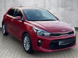 Rot Gebraucht 2017 Kia Rio DREAM-TEAM Edition Kleinwagen | 11.900 € (Fairer Preis)