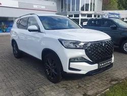 Weiß Gebraucht 2024 Ssangyong Rexton SUV | 54.990 €