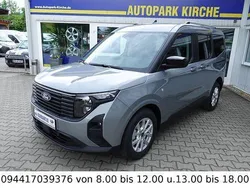 Grau Gebraucht 2025 Ford Tourneo Courier Titanium Van / Kleinbus | 23.990 € (Superpreis)