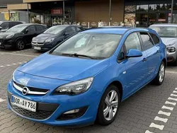 Blau Gebraucht 2015 Opel Astra Edition Kombi | 9.440 € (Fairer Preis)