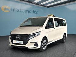 Beige Gebraucht 2025 Mercedes Vito Van / Kleinbus | 66.949 €