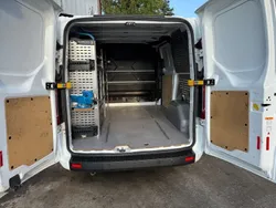 Weiß Gebraucht 2019 Ford Transit Custom Van / Kleinbus | 23.999 € (Etwas zu teuer)