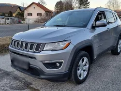 Grau Gebraucht 2018 Jeep Compass SUV | 13.500 €