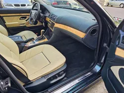 Grün Gebraucht 1998 BMW 540 Limousine | 13.900 € (Fairer Preis)