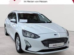 Weiß Gebraucht 2021 Ford Focus Cool & Connect Limousine | 12.989 € (Etwas zu teuer)