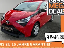 Rot Gebraucht 2020 Toyota Aygo Business Edition Kleinwagen | 10.980 € (Teuer)