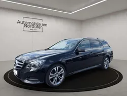 Obsidianschwarz metalliclack Gebraucht 2016 Mercedes E200 Avantgarde Kombi | 17.790 € (Fairer Preis)