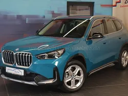Blue bay lagoon metallic (c5l) Gebraucht 2023 BMW X1 xLine SUV | 38.900 € (Guter Preis)