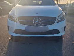 Weiß Gebraucht 2017 Mercedes A180 Edition Limousine | 18.200 € (Fairer Preis)