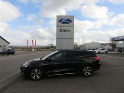 Obsidianschwarz metallic Gebraucht 2020 Ford Focus Active X Kombi | 21.490 € (Teuer)