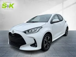 Weiß Neu 2025 Toyota Yaris Limousine | 27.850 € (Fairer Preis)