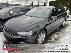 Deep black perleffekt Gebraucht 2023 VW Passat Kombi | 22.999 € (Superpreis)