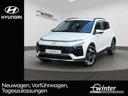 Atlas white / sol Gebraucht 2024 Hyundai Bayon Prime SUV | 23.980 € (Fairer Preis)