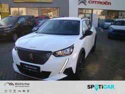 Weiß Gebraucht 2022 Peugeot 2008 Allure SUV | 16.990 € (Guter Preis)