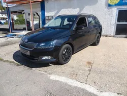 Schwarzmagic perleffekt Gebraucht 2016 Skoda Fabia Style Kombi | 7.990 € (Guter Preis)